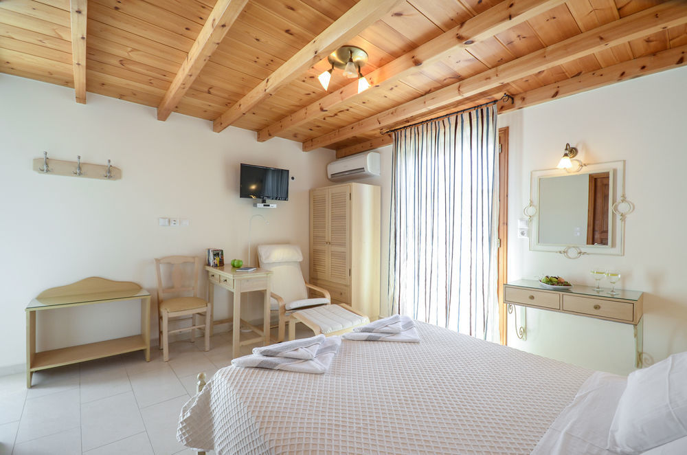 Antony Suites (Adults Only) Naxos City Exterior foto